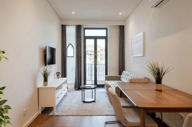 Apartamento T2 para Venda em Cedofeita, Santo Ildefonso, Sé, Miragaia, São Nicolau e Vitória Foto 37