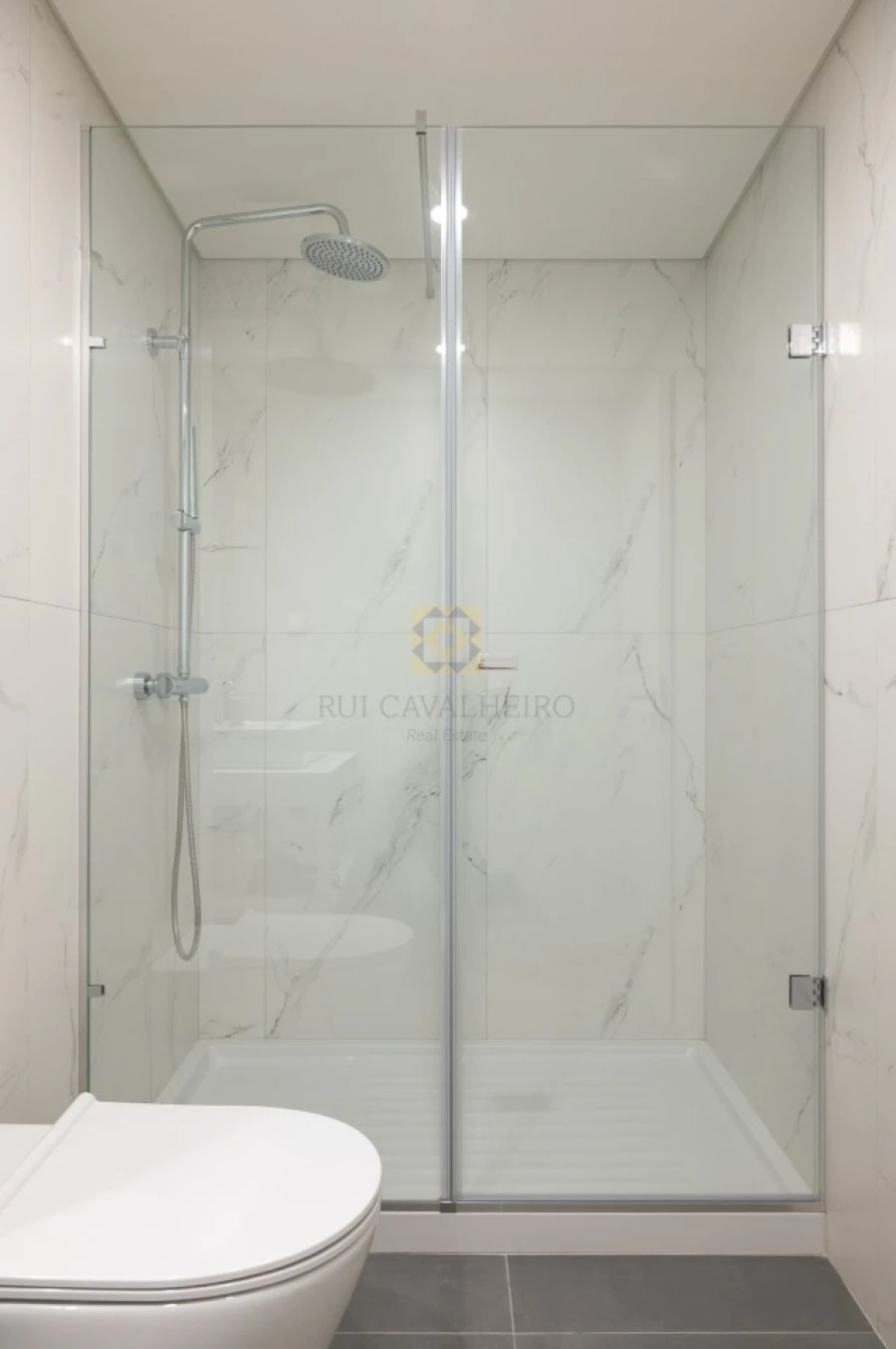Apartamento T2 para Venda em Cedofeita, Santo Ildefonso, Sé, Miragaia, São Nicolau e Vitória Foto 45