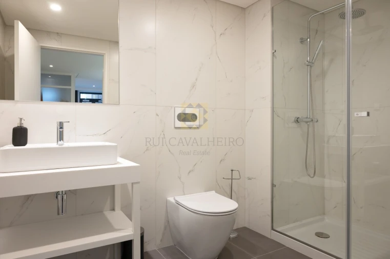 Apartamento T2 para Venda em Cedofeita, Santo Ildefonso, Sé, Miragaia, São Nicolau e Vitória Foto 31