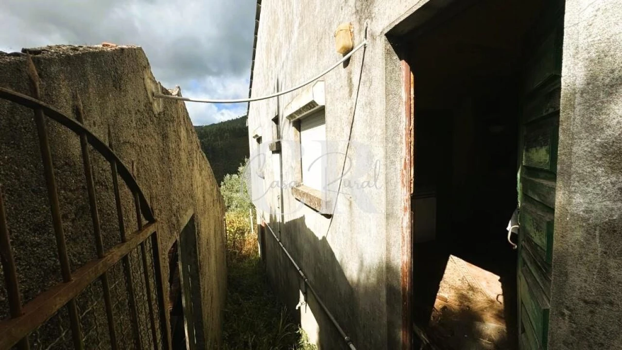 Moradia T3 para Venda em Figueiró dos Vinhos e Bairradas Foto 5