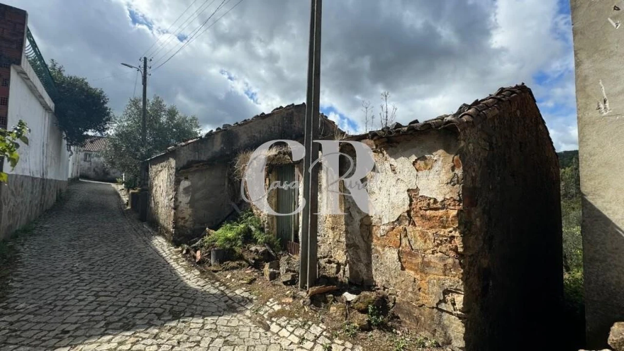 Moradia T3 para Venda em Figueiró dos Vinhos e Bairradas Foto 2