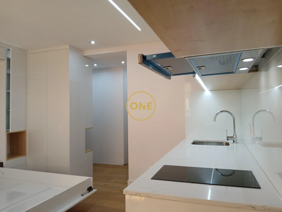 Apartamento para Venda em Cedofeita, Santo Ildefonso, Sé, Miragaia, São Nicolau e Vitória Foto 13