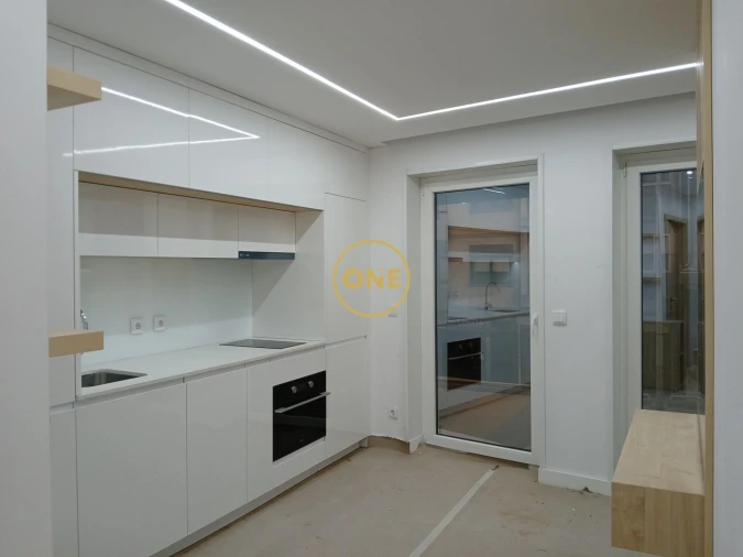 Apartamento para Venda em Cedofeita, Santo Ildefonso, Sé, Miragaia, São Nicolau e Vitória Foto 6