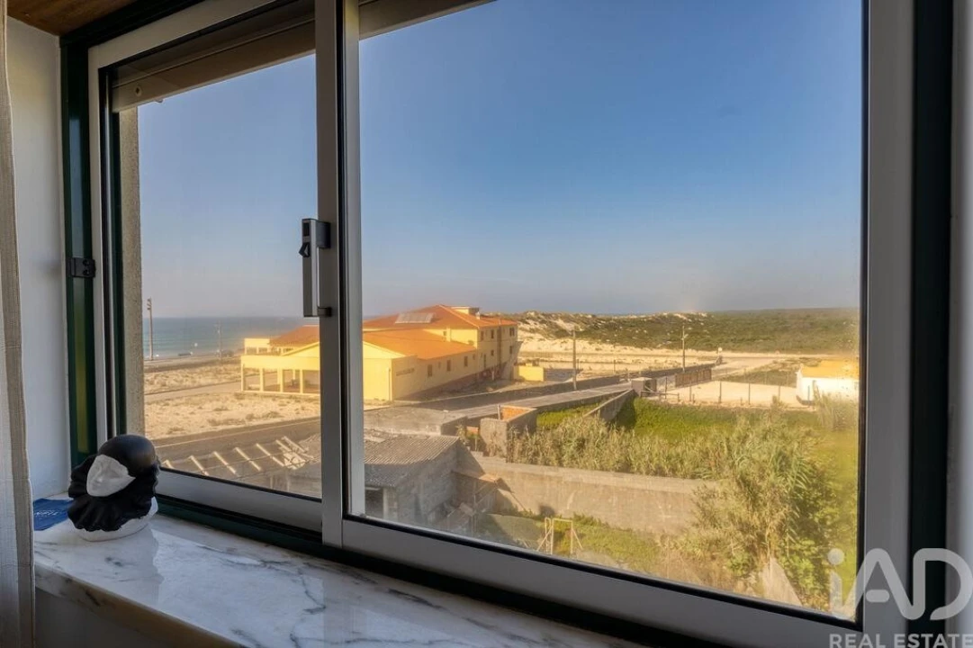 Apartamento T2 para Venda em Caranguejeira Foto 21