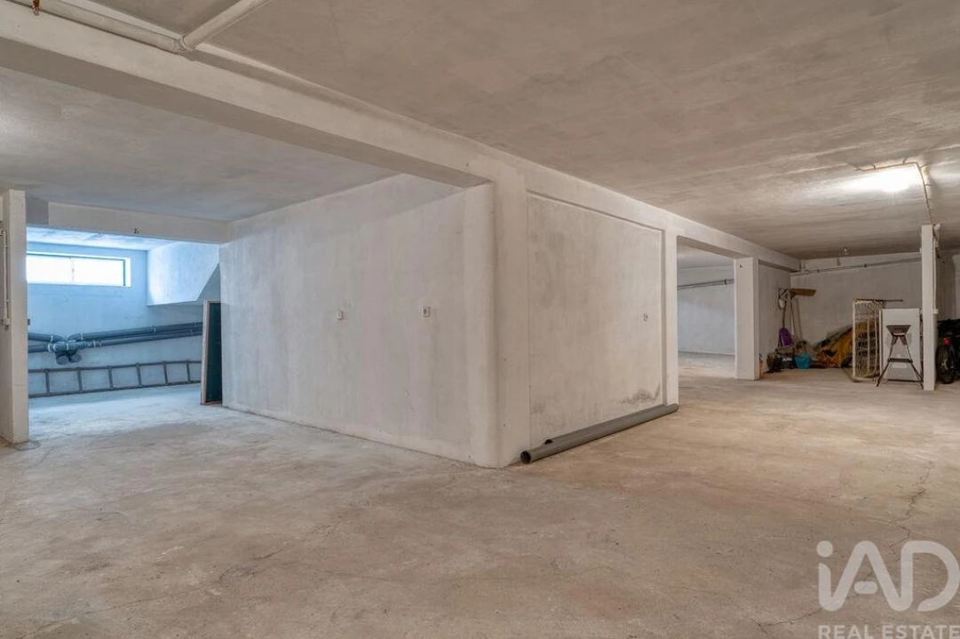 Apartamento T2 para Venda em Caranguejeira Foto 24