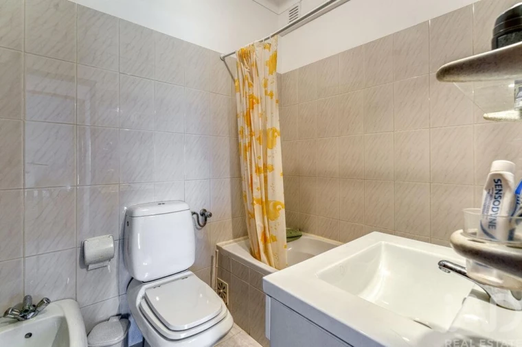 Apartamento T2 para Venda em Caranguejeira Foto 22