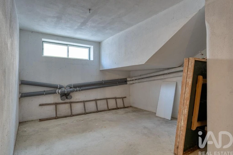 Apartamento T2 para Venda em Caranguejeira Foto 25