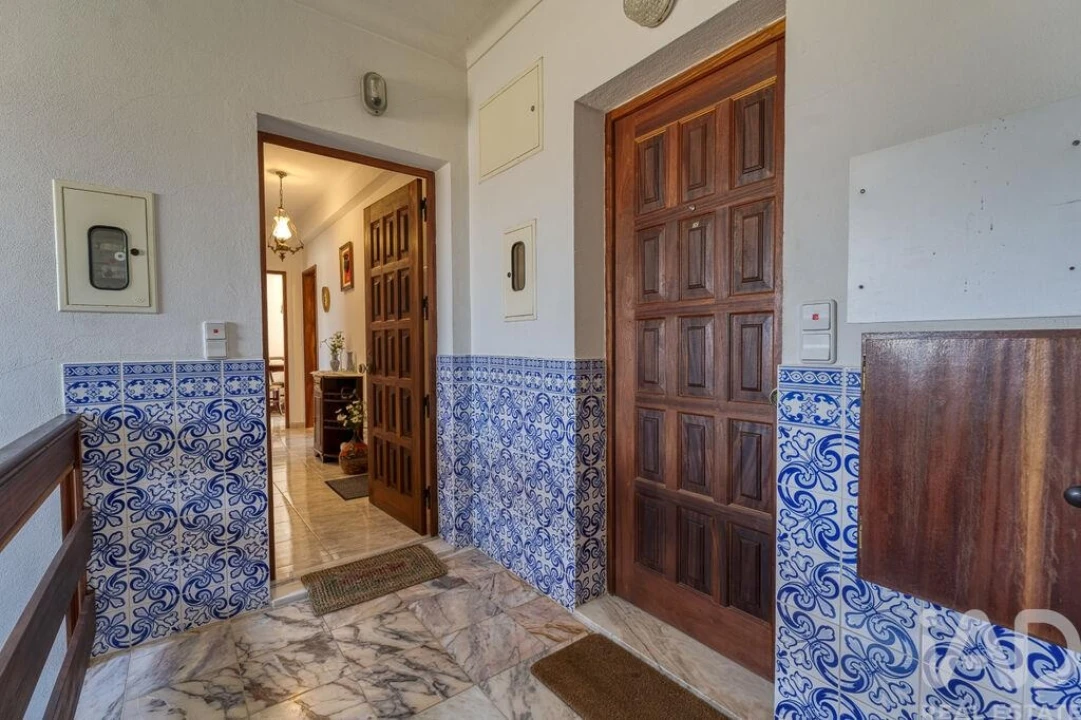 Apartamento T2 para Venda em Caranguejeira Foto 14