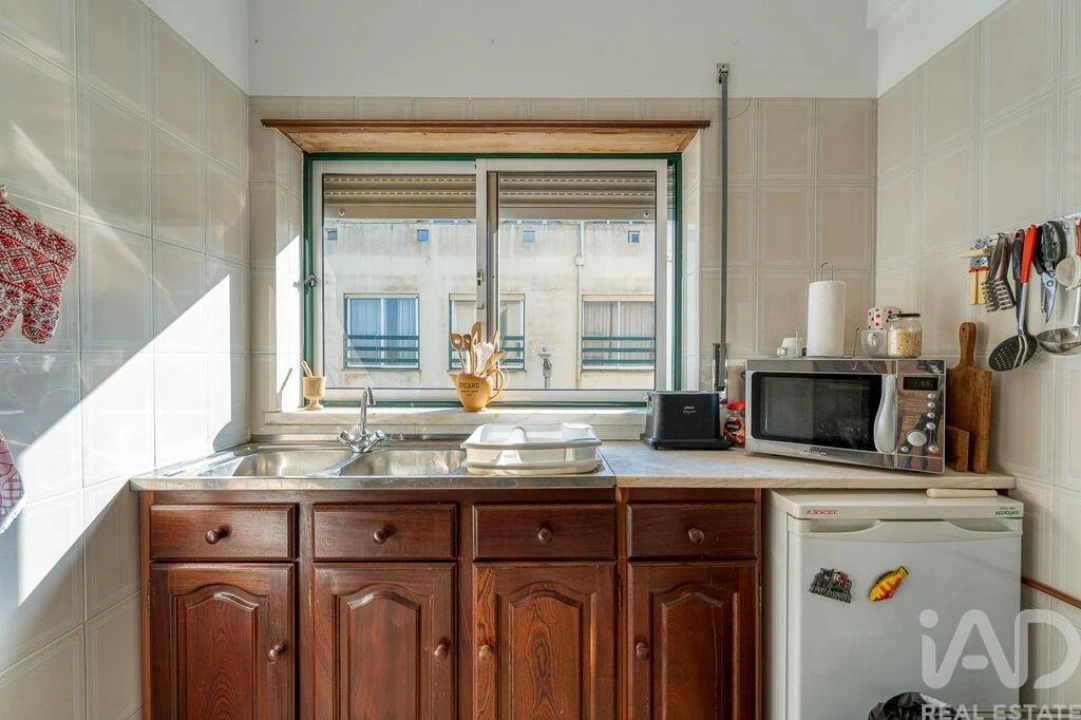 Apartamento T2 para Venda em Caranguejeira Foto 10