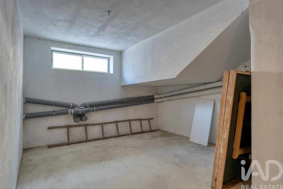 Apartamento T2 para Venda em Caranguejeira Foto 25