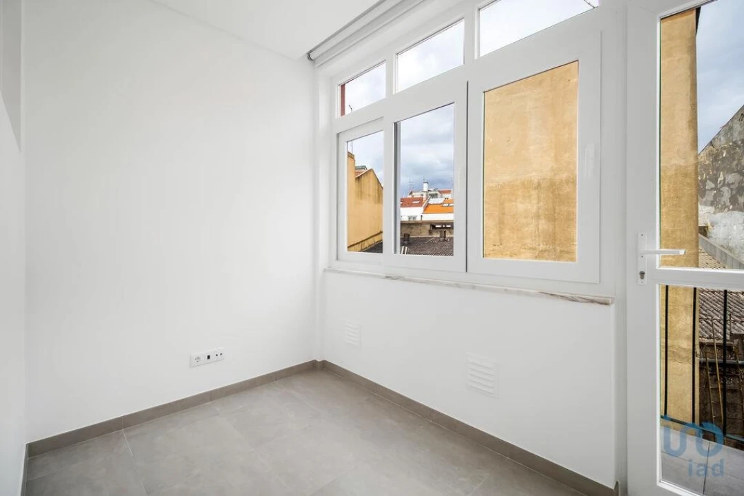 Apartamento T2 para Venda em Arroios Foto 6