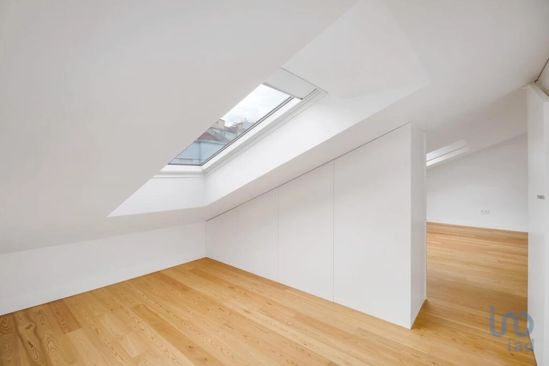 Apartamento T2 para Venda em Arroios Foto 15