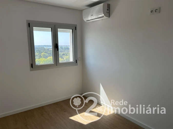 Apartamento T4 para Venda em Aradas Foto 11