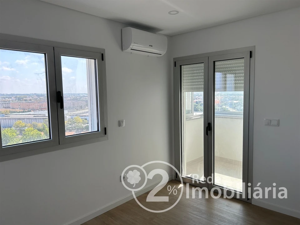 Apartamento T4 para Venda em Aradas Foto 7