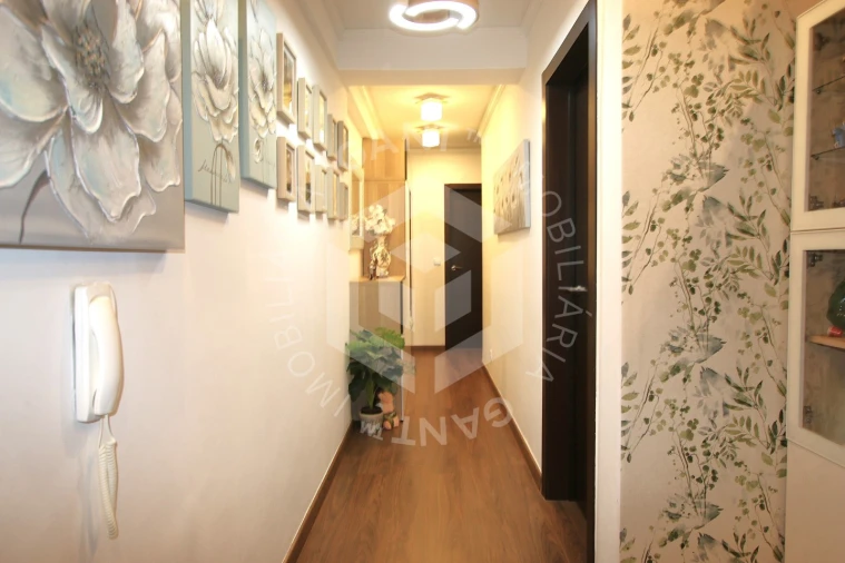 Apartamento T1 para Venda em Laranjeiro e Feijó Foto 2