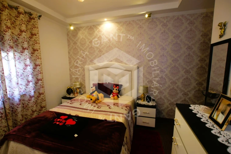 Apartamento T1 para Venda em Laranjeiro e Feijó Foto 18