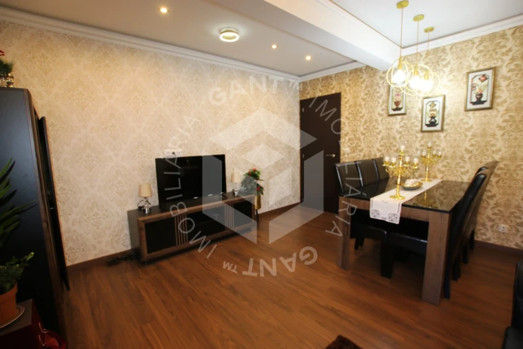 Apartamento T1 para Venda em Laranjeiro e Feijó Foto 29