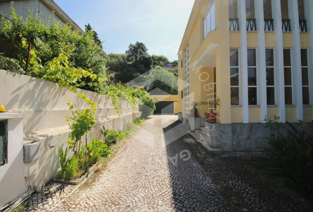 Moradia T7 para Venda em Alvalade Foto 80