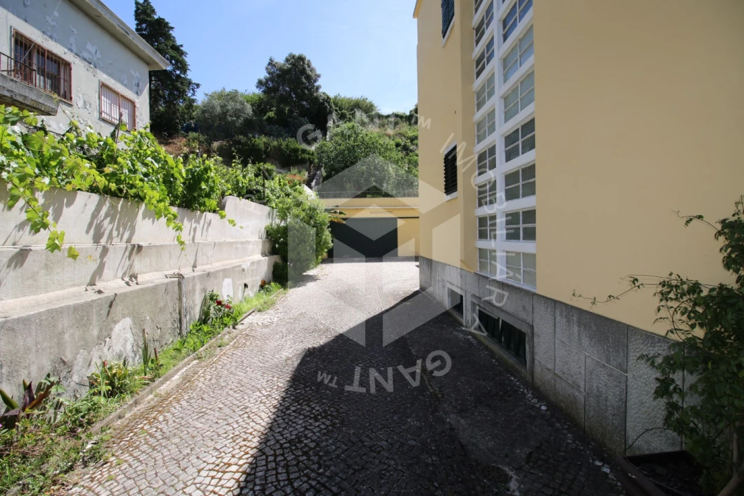 Moradia T7 para Venda em Alvalade Foto 81