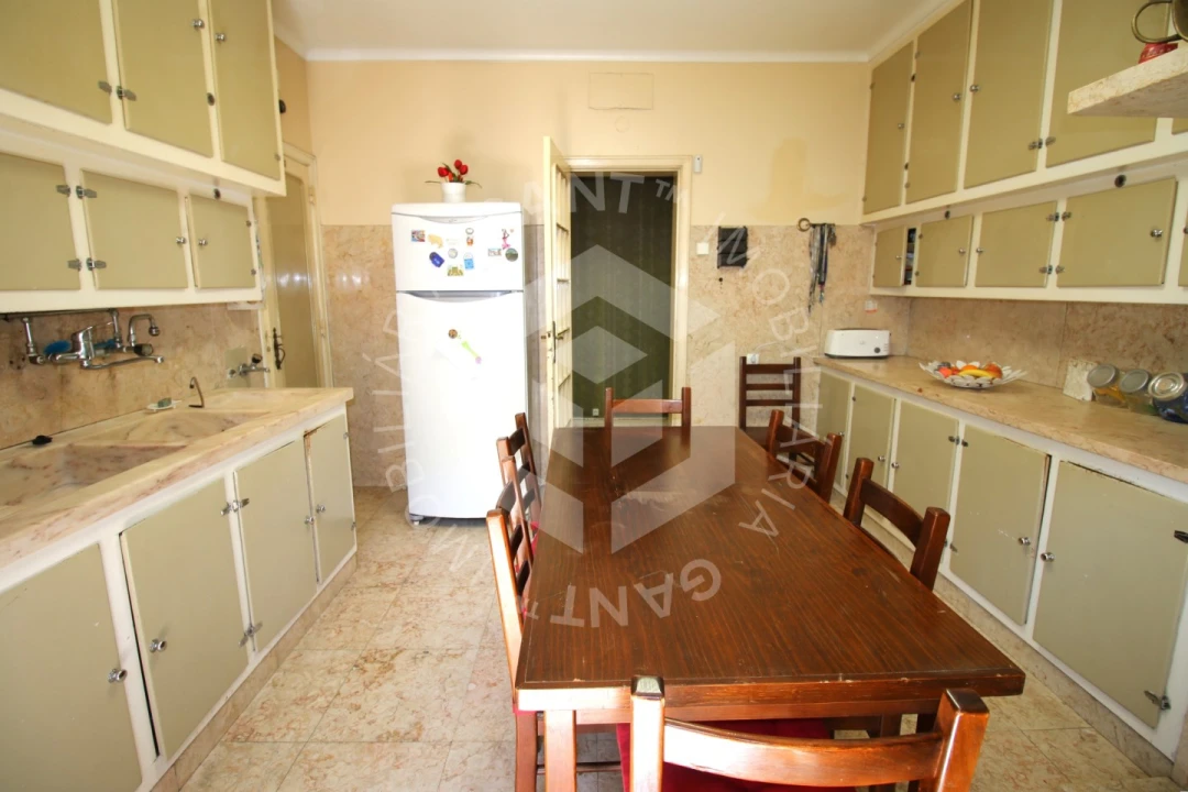 Moradia T7 para Venda em Alvalade Foto 16