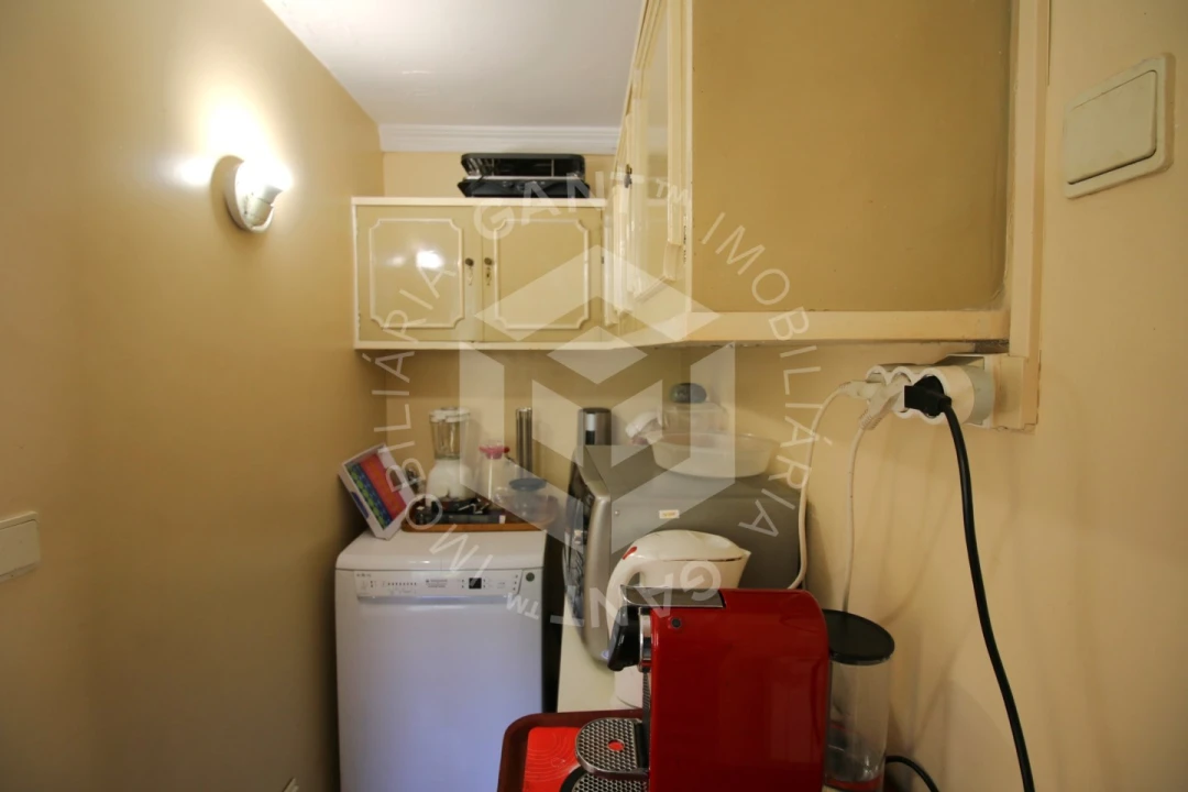 Moradia T7 para Venda em Alvalade Foto 19