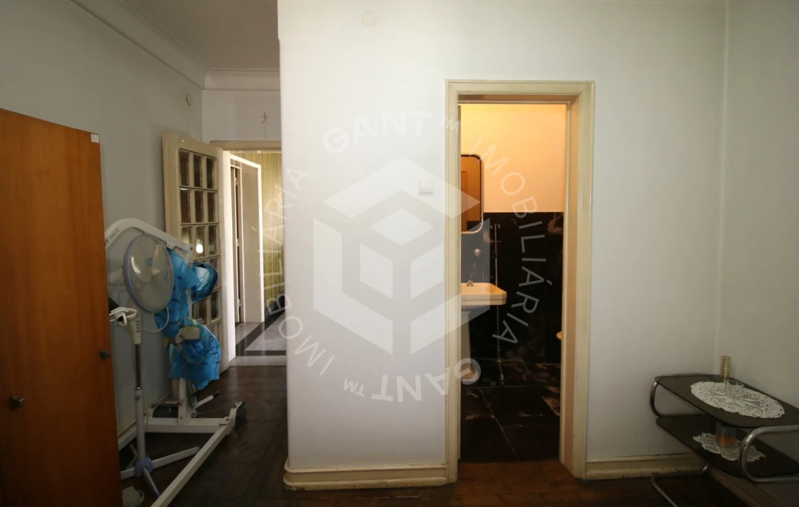 Moradia T7 para Venda em Alvalade Foto 42