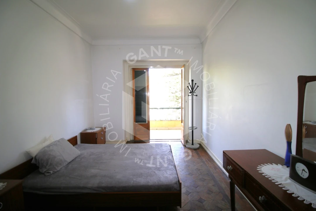 Moradia T7 para Venda em Alvalade Foto 56