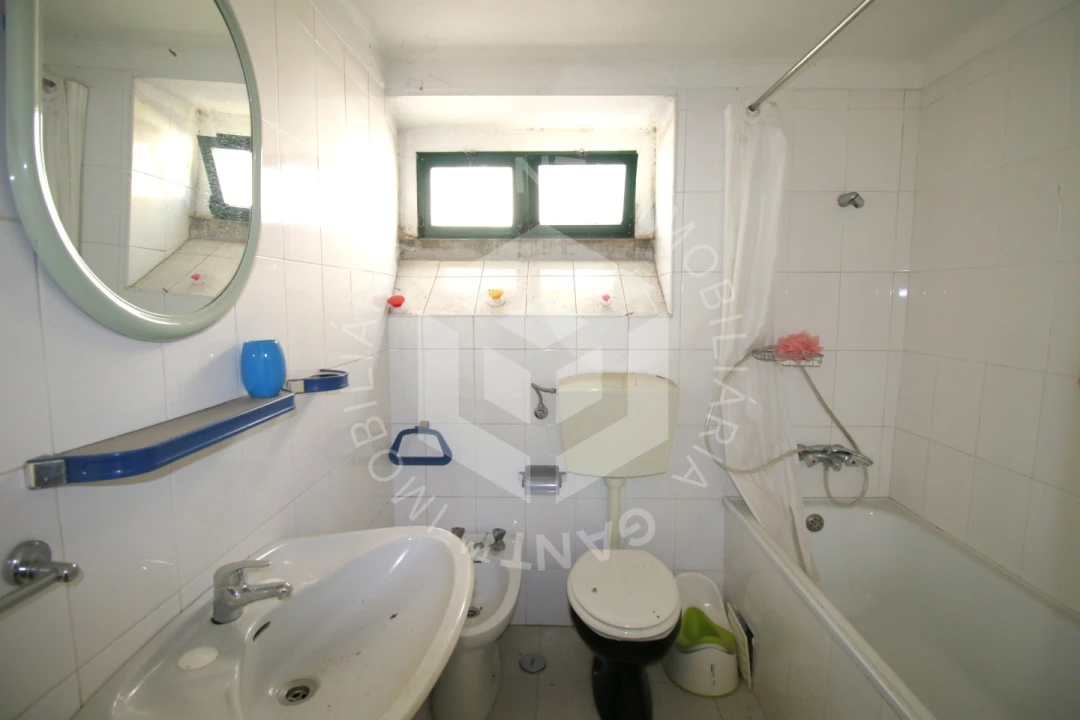 Moradia T7 para Venda em Alvalade Foto 77