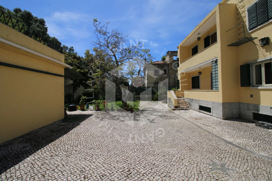 Moradia T7 para Venda em Alvalade Foto 84