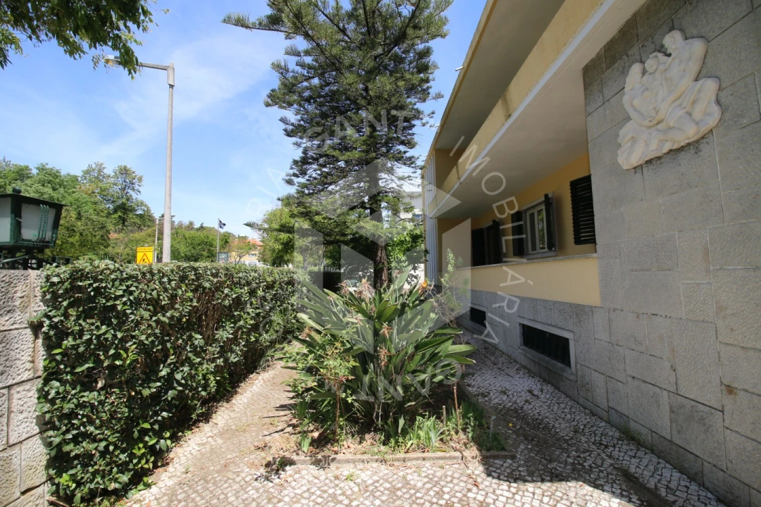 Moradia T7 para Venda em Alvalade Foto 94