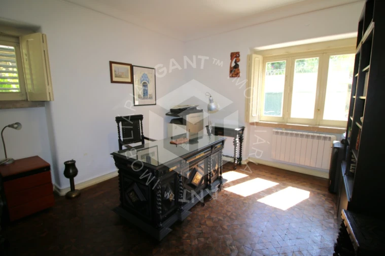 Moradia T7 para Venda em Alvalade Foto 11