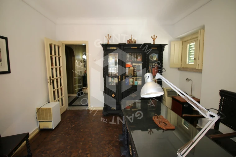 Moradia T7 para Venda em Alvalade Foto 13