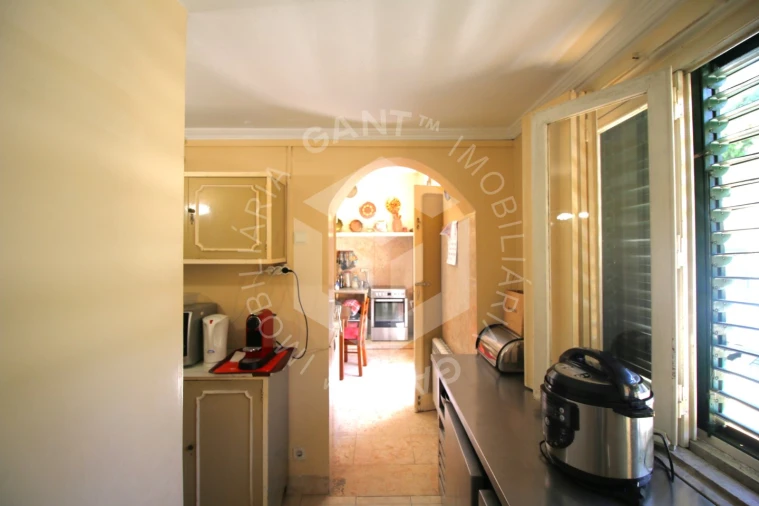 Moradia T7 para Venda em Alvalade Foto 17