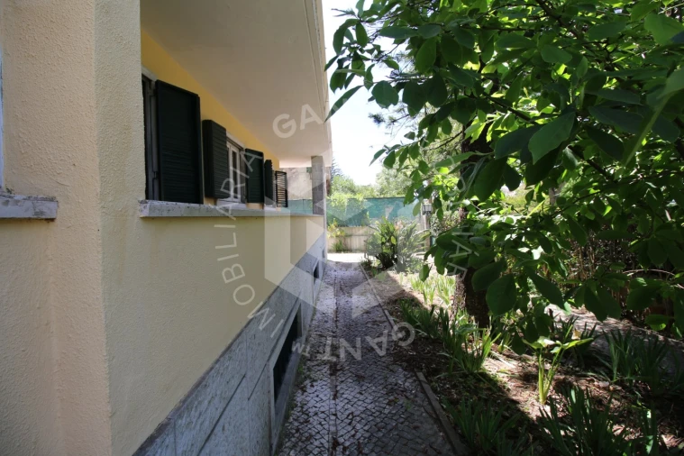 Moradia T7 para Venda em Alvalade Foto 95