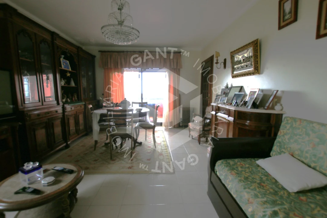 Apartamento T2 para Venda em Costa da Caparica Foto 8