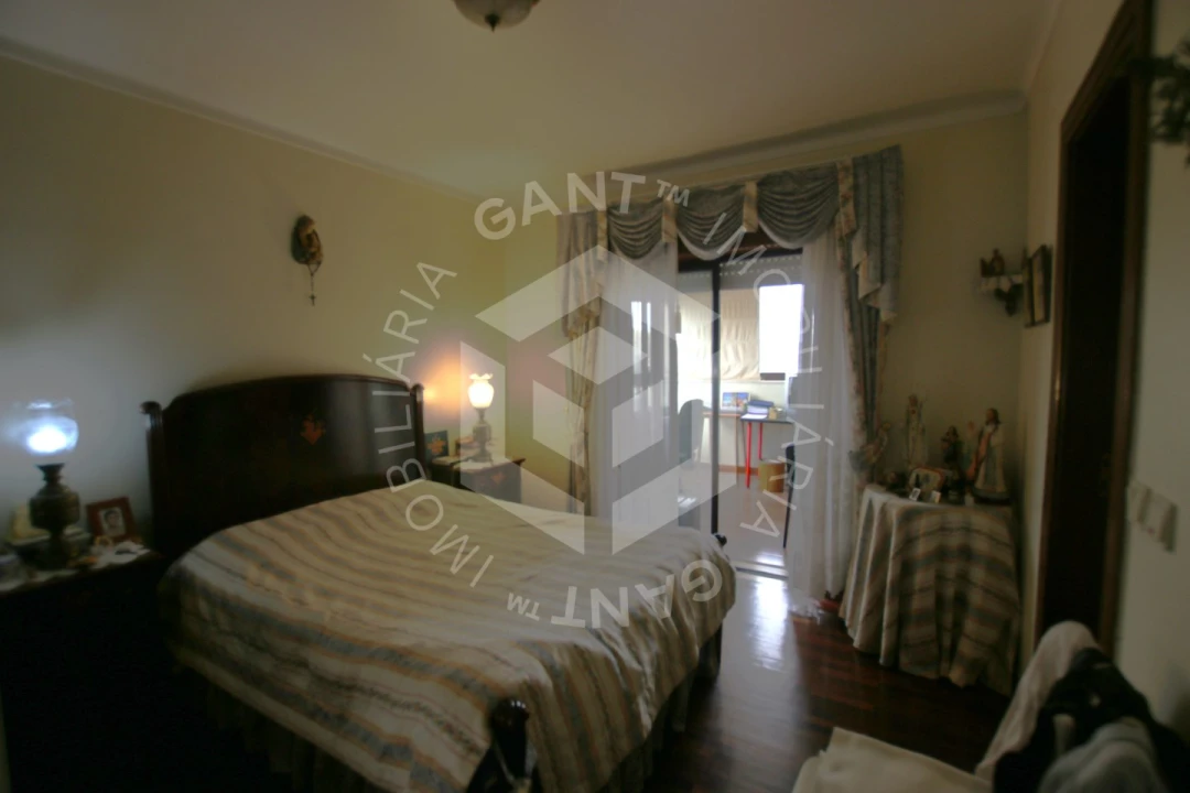 Apartamento T2 para Venda em Costa da Caparica Foto 18