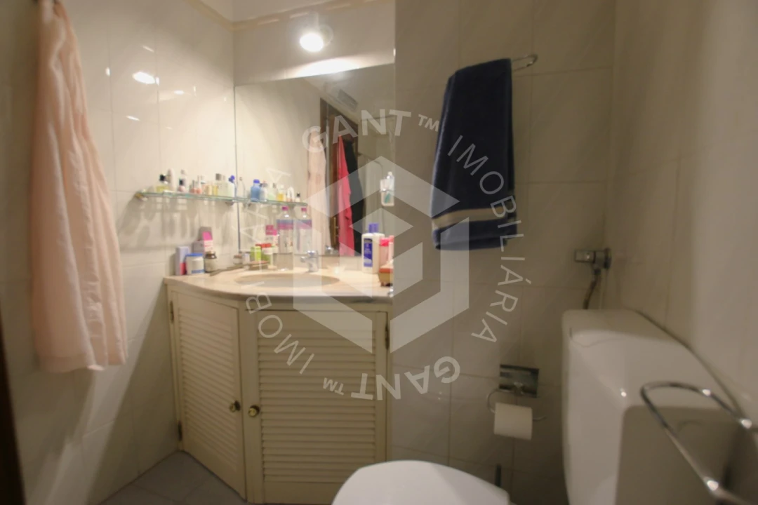 Apartamento T2 para Venda em Costa da Caparica Foto 19