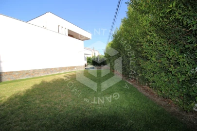 Moradia T3 para Venda em Fernao Ferro