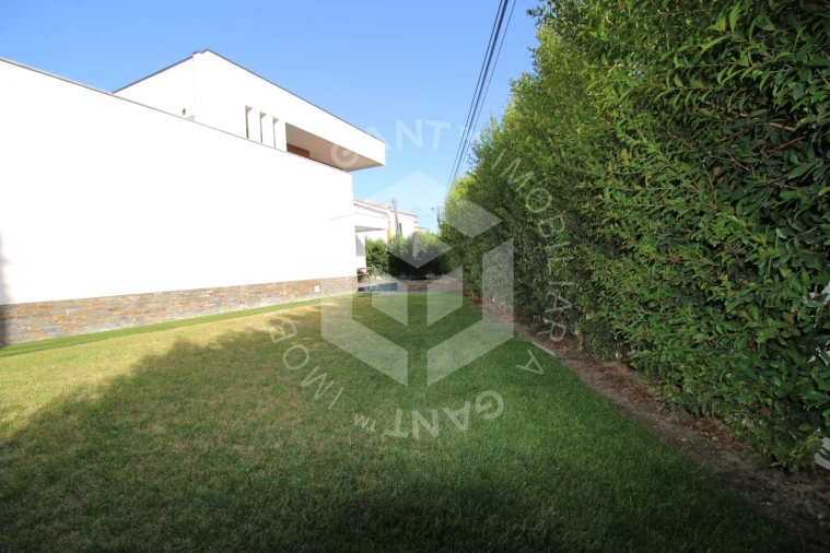 Moradia T3 para Venda em Fernao Ferro Foto 61