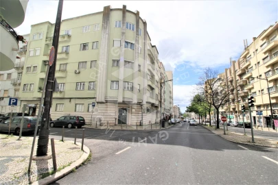 Apartamento T4 para Venda em Areeiro