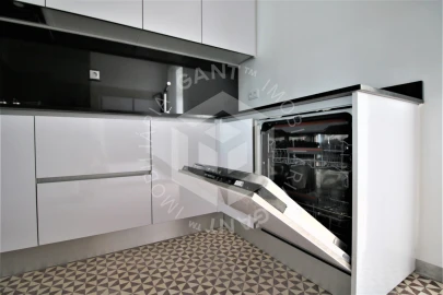Apartamento T4 para Venda em Areeiro