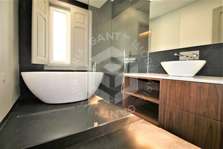 Apartamento T4 para Venda em Areeiro Foto 26