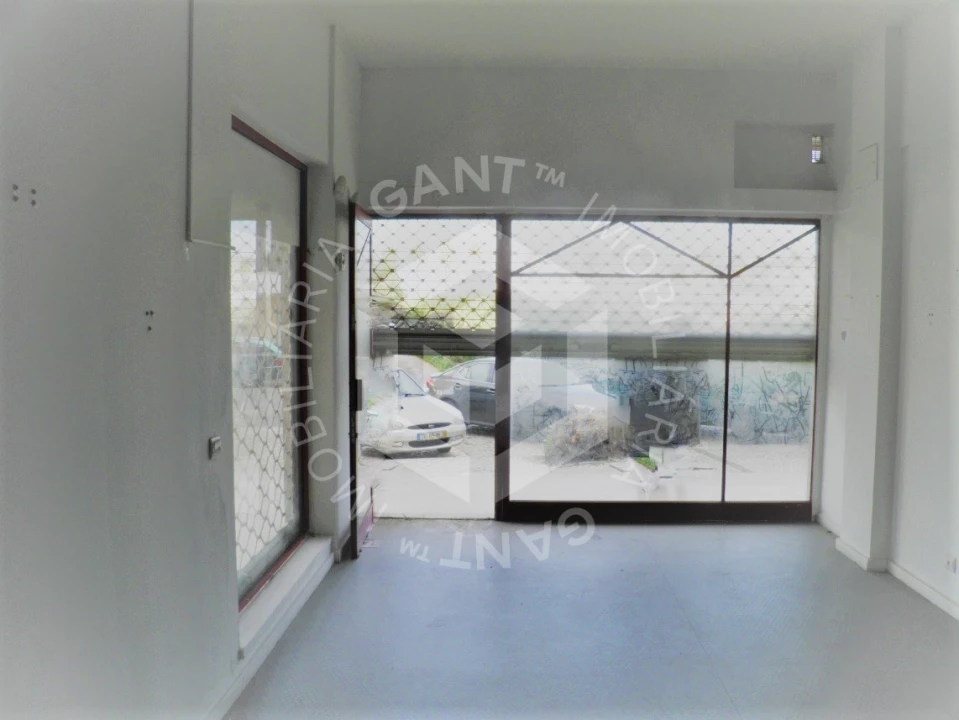 Loja para Venda em Costa da Caparica Foto 4