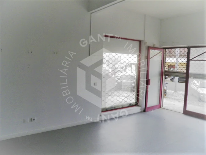 Loja para Venda em Costa da Caparica Foto 8