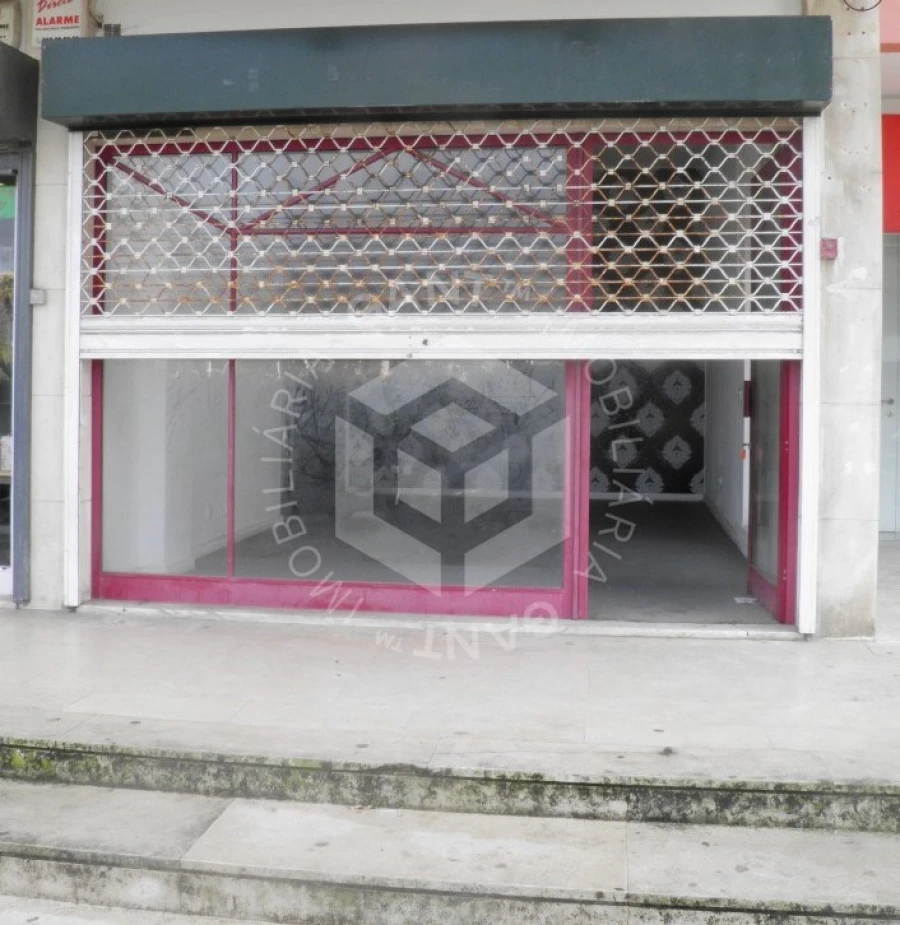 Loja para Venda em Costa da Caparica Foto 9