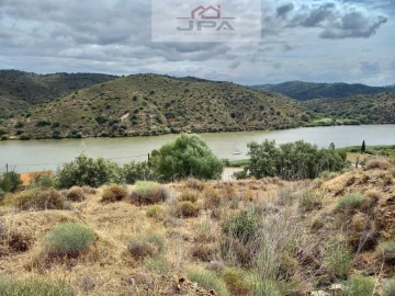 Terreno para Venda em Alcoutim e Pereiro