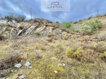 Terreno para Venda em Alcoutim e Pereiro