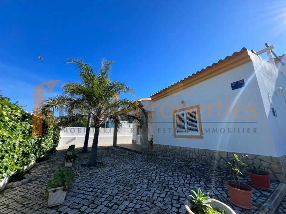 Moradia T4 para Venda em Moncarapacho e Fuseta Foto 4