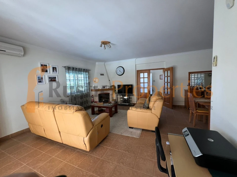 Moradia T4 para Venda em Moncarapacho e Fuseta Foto 11