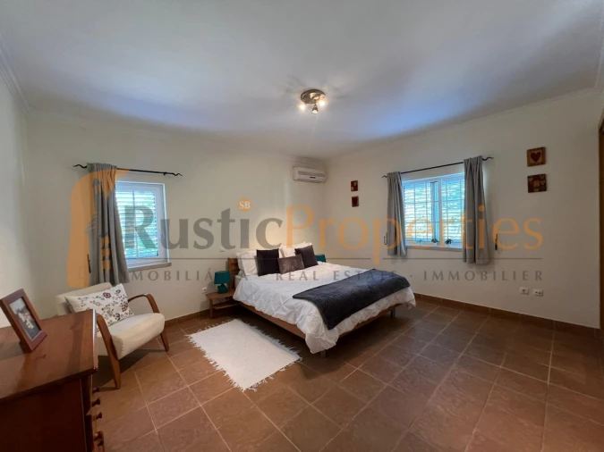 Moradia T4 para Venda em Moncarapacho e Fuseta Foto 6